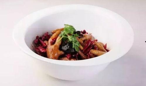 吃瓜吃干辣鸡爪视频,辣味十足！揭秘吃瓜群众热爱的干辣鸡爪视频