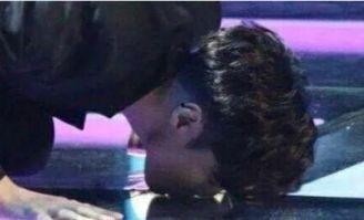 吃瓜搞笑事件视频大全,笑料横生！吃瓜搞笑事件视频大盘点