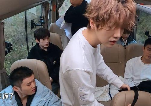 鹿晗吃瓜八卦视频大全集