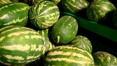 新沂流行吃瓜事件视频,一场网络狂欢背后的真相揭秘